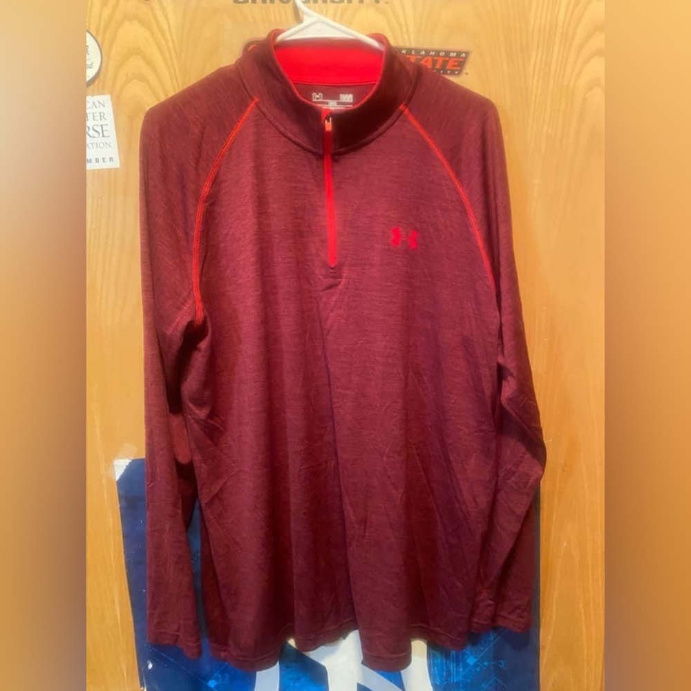 Under Armour heat gear pull over
